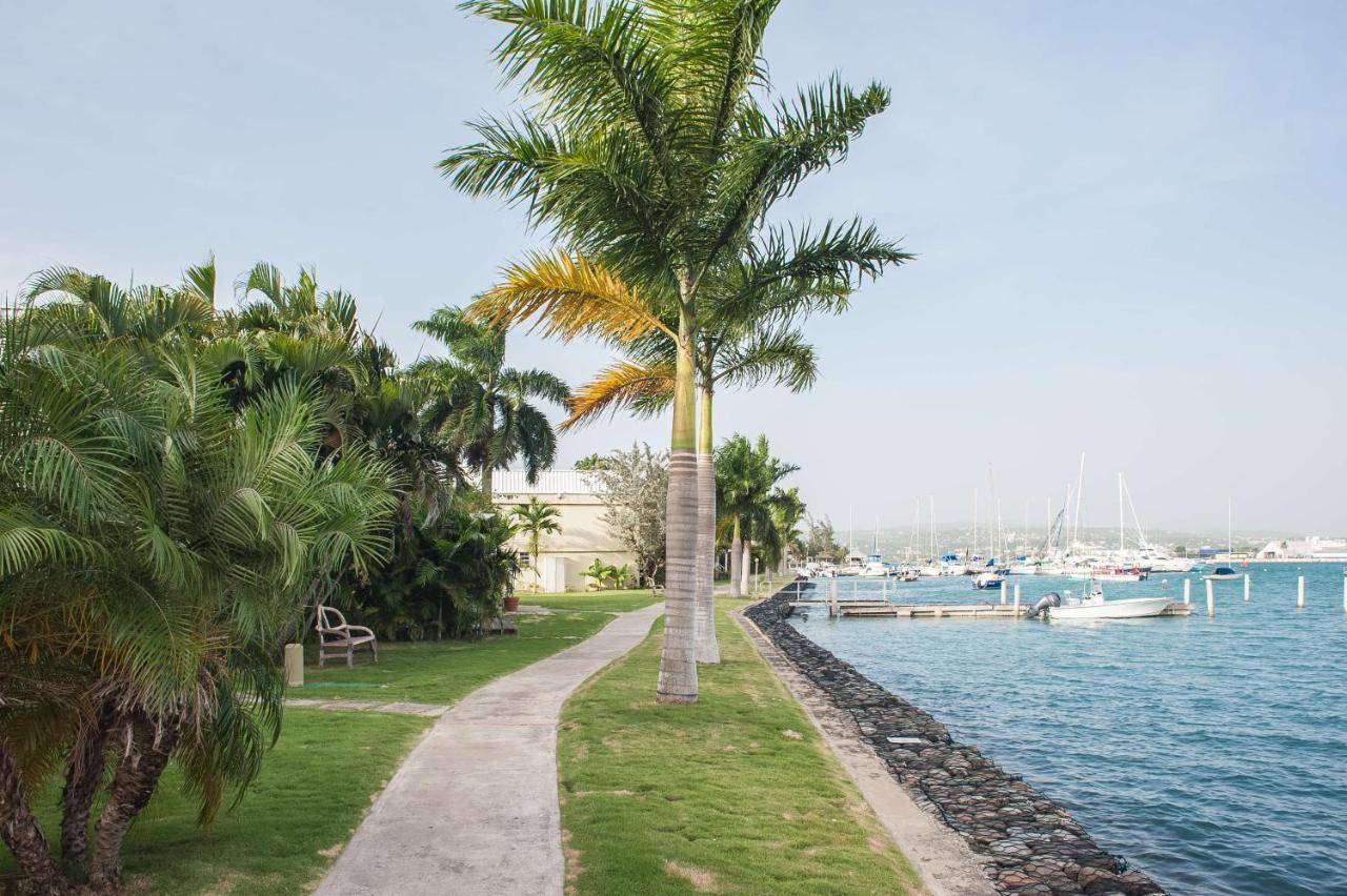 Seawind Beach Apartments Montego Bay Buitenkant foto